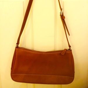 Vintage Coach British Tan shoulder bag